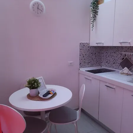 Le Isole Aparthotel