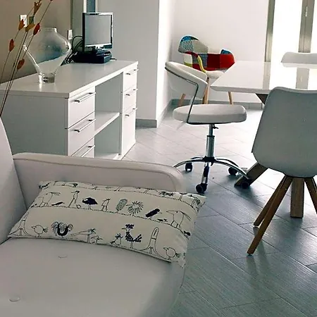 Le Isole Aparthotel