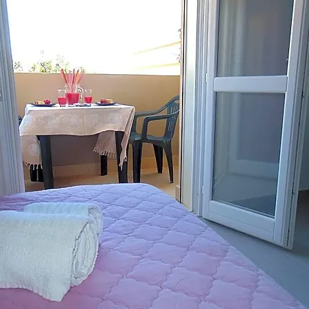 Le Isole Ξενοδοχείο με διαμερίσματα 3*